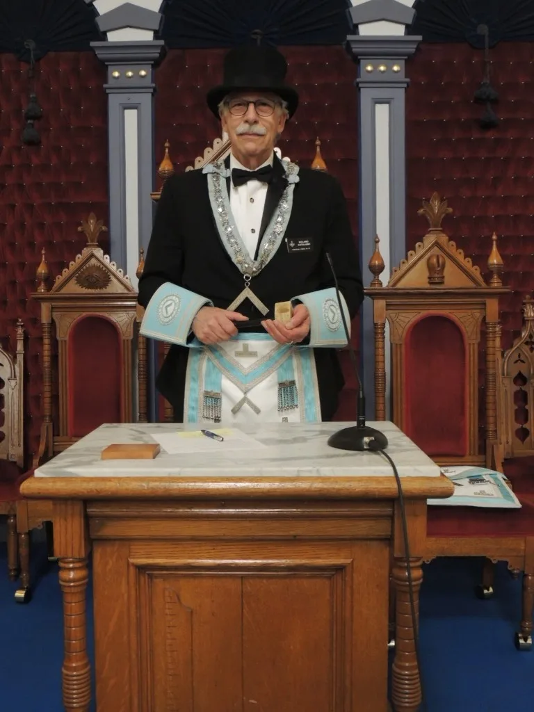 DSCN0014 Camosun Lodge #60 Masonic Will You Be Of Or From? Image Victoria BC